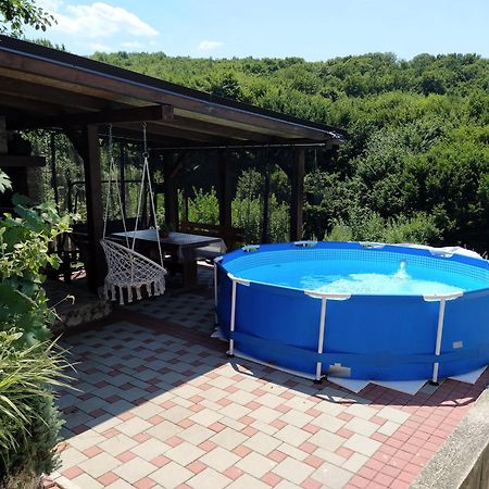 Guest House Bee Visoko Dış mekan fotoğraf